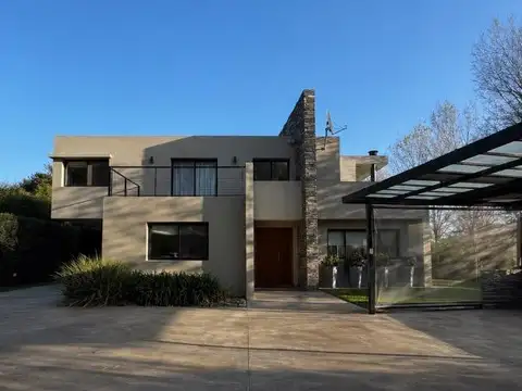 Casa en Venta en Los Puentes, Countries y Barrios Cerrados en Luján