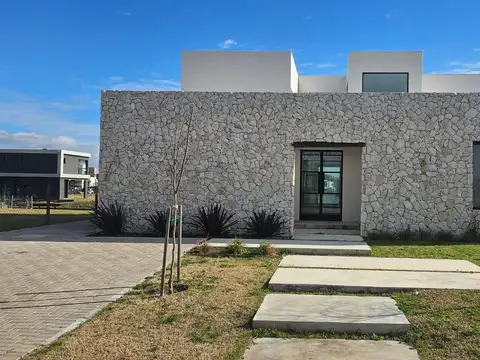 Casa en Venta en Villanueva, Countries y Barrios Cerrados en Tigre