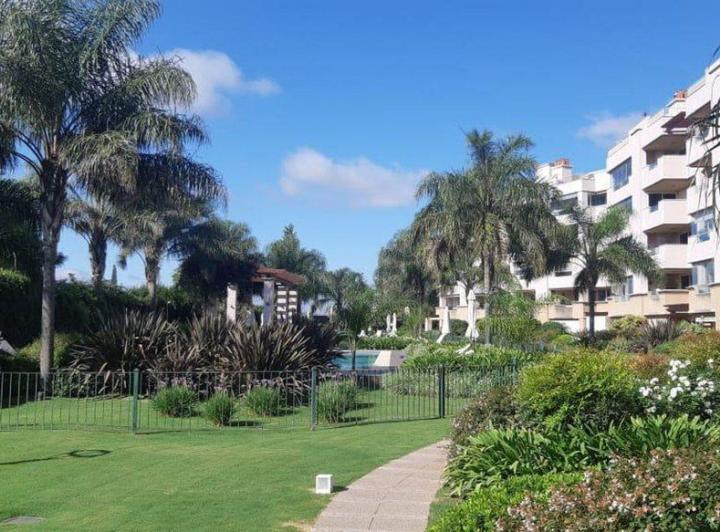 Departamento · 184m² · 5 Ambientes · 1 Cochera