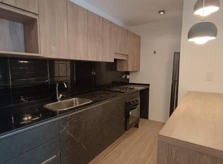 Departamento · 96m² · 6 Ambientes · 1 Cochera