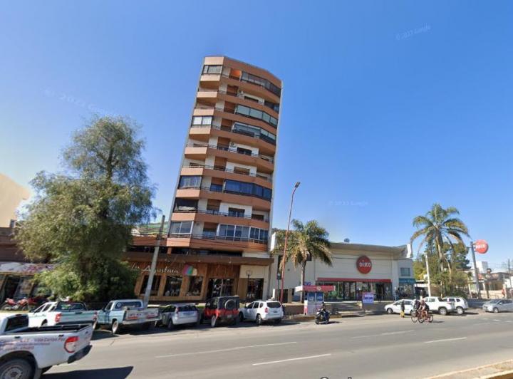 Departamento · 132m² · 7 Ambientes · 1 Cochera