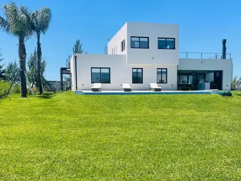 Casa en Venta en El Naudir, Countries y Barrios Cerrados en Escobar