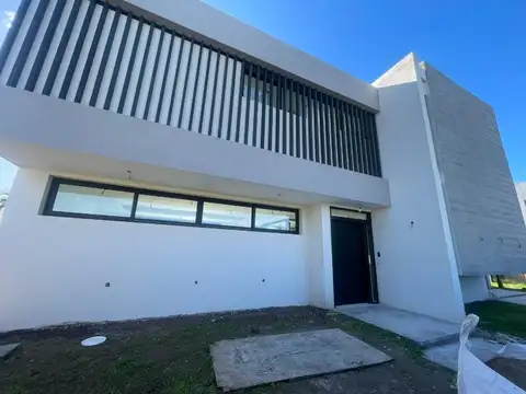 Casa en Venta en Countries y Barrios Cerrados en Guillermo Hudson, Partido de Berazategui