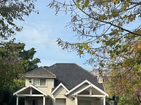 Casa en Venta en Highland Park Country Club, Del Viso