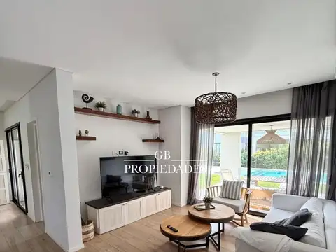 Casa en Venta en Ayres Plaza, Countries y Barrios Cerrados en Pilar