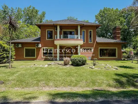 Casa en Venta en La Tradición, Countries y Barrios Cerrados en Moreno