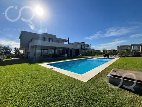 Casa en Venta en Countries y Barrios Cerrados en Ezeiza, Partido de Ezeiza