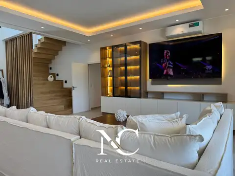 Casa en Venta en Barrio Golf 2, Costa Esmeralda