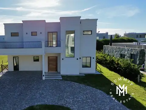 Casa en Venta en Greenville Polo & Resort, Countries y Barrios Cerrados en Berazategui