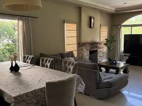 Casa en Venta en Bella Vista, Partido de San Miguel
