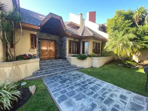 Casa en Venta en Castelar Norte, Castelar