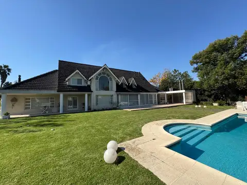 Casa en Venta en San Diego Country Club, Countries y Barrios Cerrados en Moreno