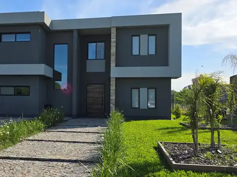Casa en Venta en Countries y Barrios Cerrados en Pilar, Partido de Pilar