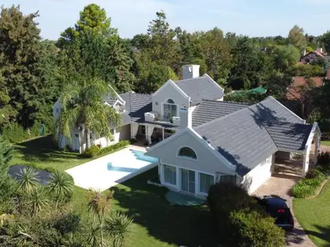 Casa en Venta en San Diego Country Club, Countries y Barrios Cerrados en Moreno