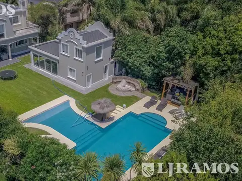Casa en Venta en Septiembre, Countries y Barrios Cerrados en Escobar