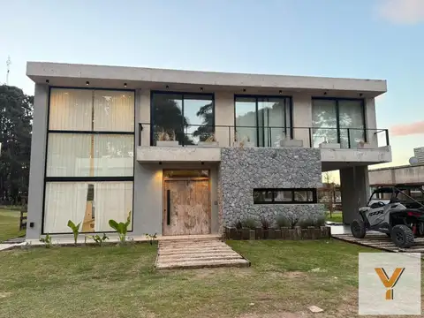 Casa en Venta en Costa Esmeralda, Partido de La Costa