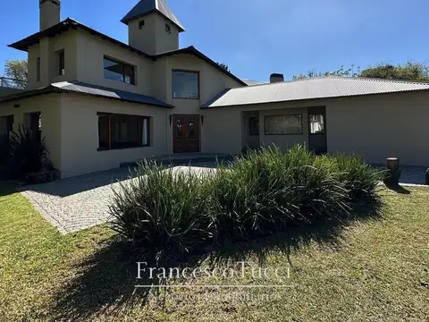Casa en Venta en La Tradición, Countries y Barrios Cerrados en Moreno