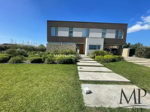 Casa en Venta en La Providencia Resort & Country Club, Canning