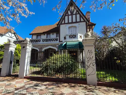 Casa en Venta en Banfield, Partido de Lomas de Zamora