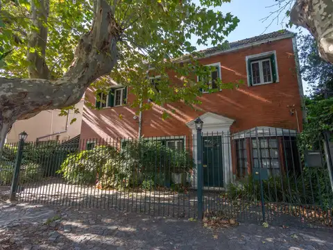 Casa en Venta en Acassuso Libertador  /  Solis, Acassuso