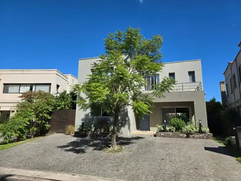 Casa en Venta en Isla Del Sol, Countries y Barrios Cerrados en Tigre