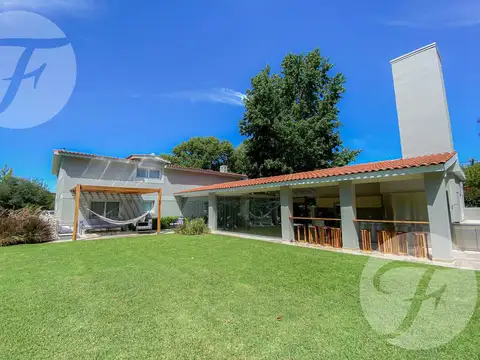 Casa en Venta en San Diego Country Club, Countries y Barrios Cerrados en Moreno