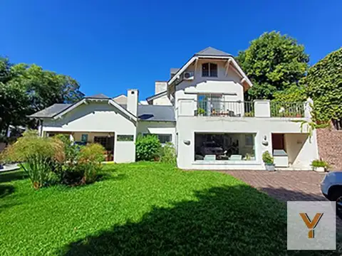 Casa en Venta en Barrio Hipico, Boulogne