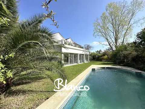 Casa en Venta en La Lomada De Pilar, Countries y Barrios Cerrados en Pilar