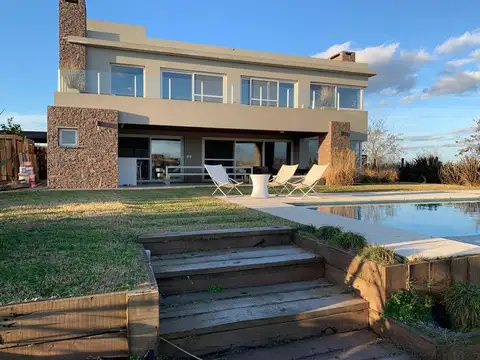 Casa en Venta en El Canton - Norte, Countries y Barrios Cerrados en Escobar