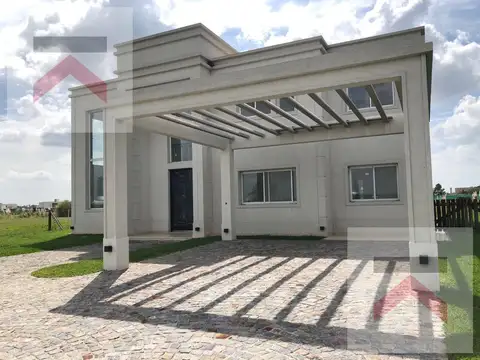 Casa en Venta en Countries y Barrios Cerrados en Ezeiza, Partido de Ezeiza