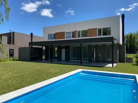Casa en Venta en Las Liebres, Countries y Barrios Cerrados en Pilar