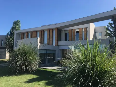 Casa en Venta en Rumenco, Mar del Plata