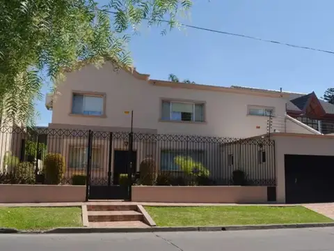 Casa en Venta en El Palomar, Partido de Morón