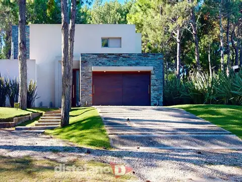 Casa en Venta en Pinamar, Partido de Pinamar