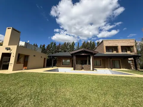 Casa en Venta en Smithfield, Zarate