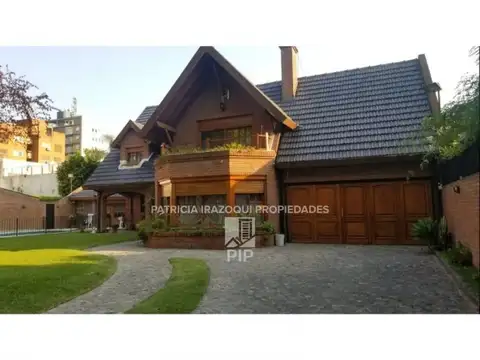Casa en Venta en Ciudad Jardín del Palomar, Partido de Tres de Febrero