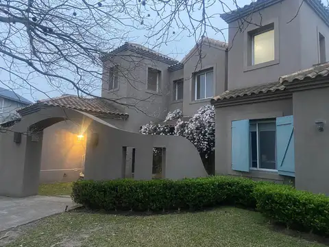 Casa en Venta en Ayres De Pilar, Countries y Barrios Cerrados en Pilar