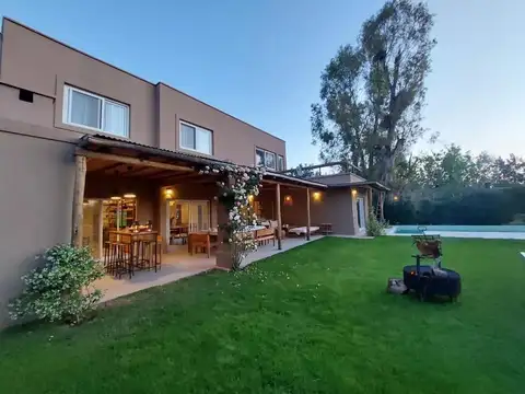 Casa en Venta en La Comarca, Countries y Barrios Cerrados en Tigre