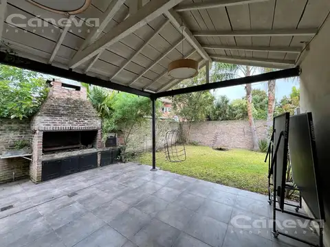 Casa en Venta en Acassuso Vias  /  Libertador, Acassuso