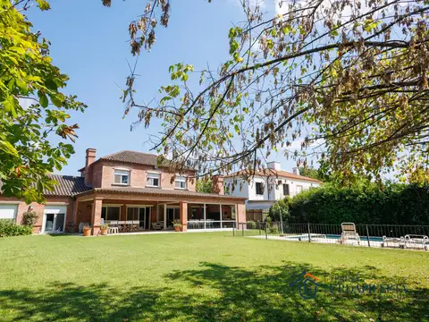 Casa en Venta en Martindale Country Club, Countries y Barrios Cerrados en Pilar