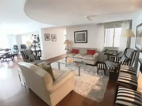 Departamento en Venta en Recoleta, CABA
