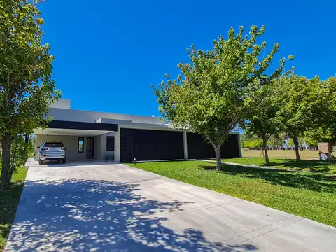 Casa en Venta en La Reserva Cardales, Countries y Barrios Cerrados en Campana