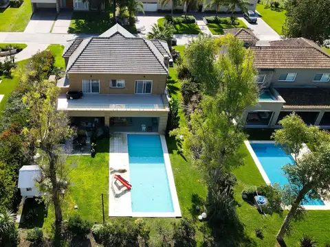 Casa en Venta en Saint Thomas, Countries y Barrios Cerrados en Esteban Echeverria