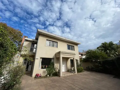 Casa en Venta en Acassuso Libertador  /  Solis, Acassuso