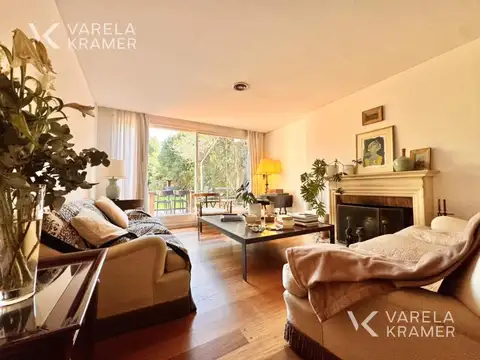 Casa en Venta en Acassuso Vias  /  Libertador, Acassuso