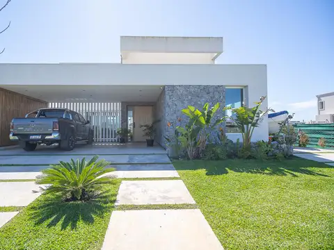 Casa en Venta en Puertos - Barrio Costas, Countries y Barrios Cerrados en Escobar