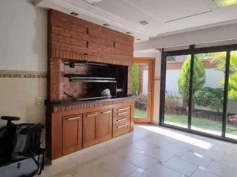 Casa en Venta en Lomas de Zamora, Partido de Lomas de Zamora