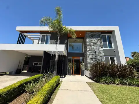 Casa en Venta en Estancias Del Pilar, Countries y Barrios Cerrados en Pilar