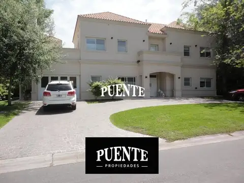 Casa en Venta en Saint Thomas, Countries y Barrios Cerrados en Esteban Echeverria
