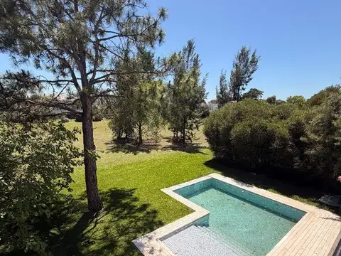Casa en Venta en Saint Thomas, Countries y Barrios Cerrados en Esteban Echeverria
